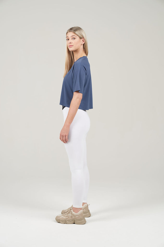 Elevate Cropped T-shirt